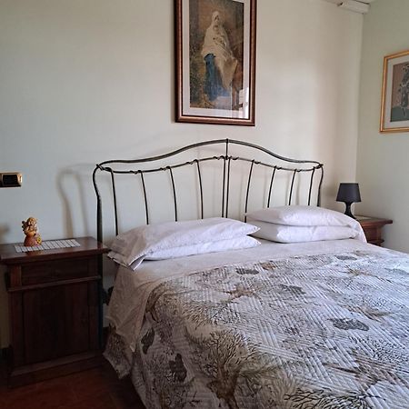 Appartamento Serenella Maenza Kültér fotó