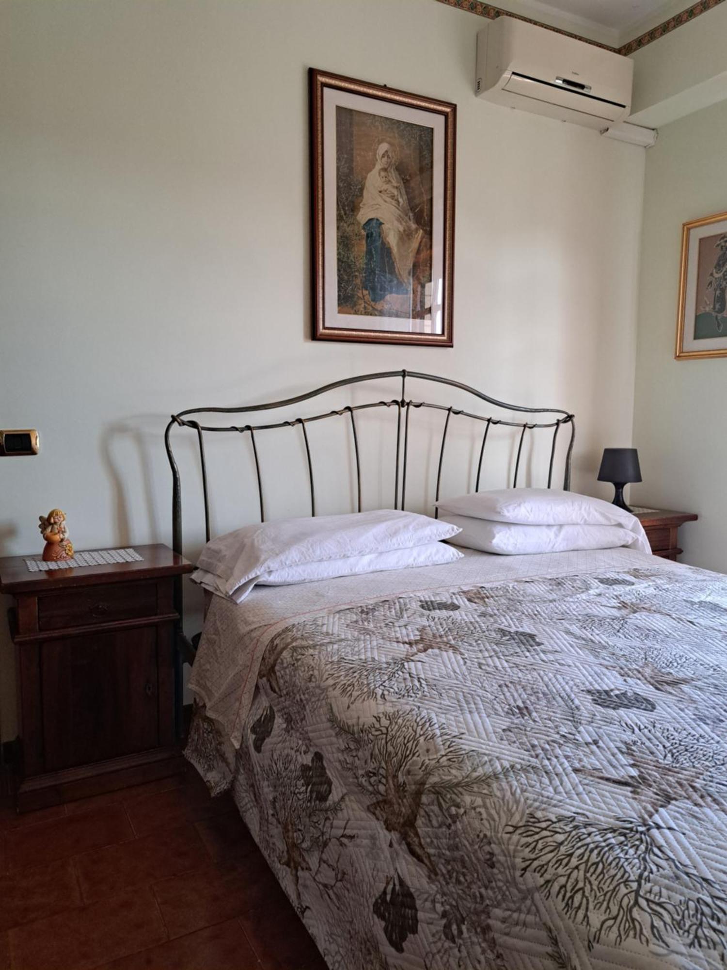 Appartamento Serenella Maenza Kültér fotó